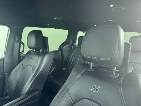 Another view of 2021 Chrysler Pacifica Touring L for sale in Salisbury, NC at Jerry Hunt Supercenter - Salisbury