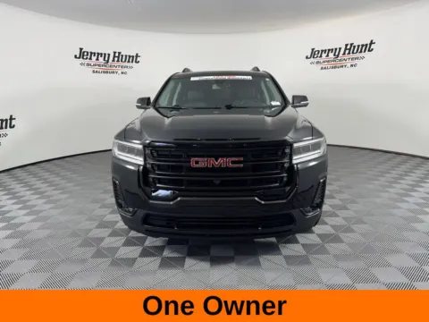 More photos of 2023 GMC Acadia SLT at Jerry Hunt Supercenter - Salisbury, NC