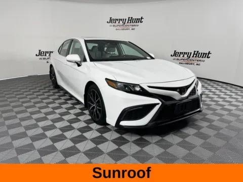 More photos of 2023 Toyota Camry SE at Jerry Hunt Supercenter - Salisbury, NC
