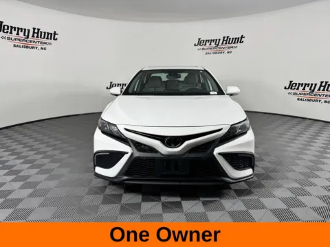 More photos of 2023 Toyota Camry SE at Jerry Hunt Supercenter - Salisbury, NC