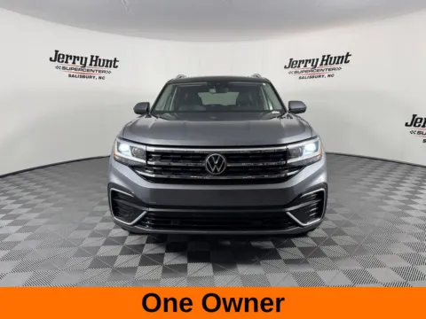 More photos of 2022 Volkswagen Atlas 3.6L V6 SEL R-Line at Jerry Hunt Supercenter - Salisbury, NC