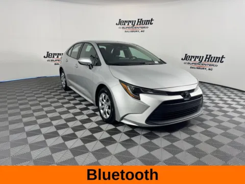 More photos of 2024 Toyota Corolla LE at Jerry Hunt Supercenter - Salisbury, NC