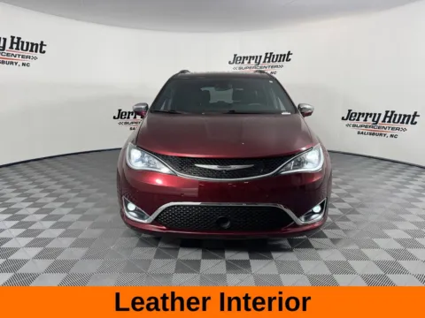 More photos of 2020 Chrysler Pacifica Limited at Jerry Hunt Supercenter - Salisbury, NC