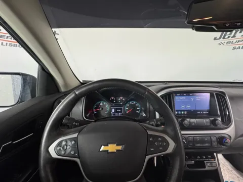 Photos of 2022 Chevrolet Colorado LT for sale in Salisbury, NC at Jerry Hunt Supercenter - Salisbury