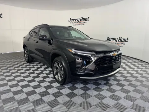More photos of 2024 Chevrolet Trax LT at Jerry Hunt Supercenter - Salisbury, NC