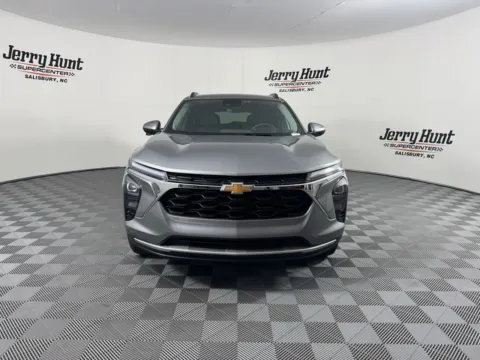 More photos of 2024 Chevrolet Trax LT at Jerry Hunt Supercenter - Salisbury, NC