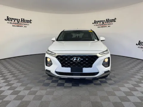 More photos of 2019 Hyundai Santa Fe SE at Jerry Hunt Supercenter - Salisbury, NC