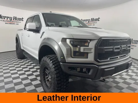 More photos of 2017 Ford F-150 Raptor at Jerry Hunt Supercenter - Salisbury, NC