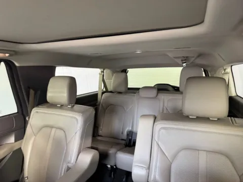 More photos of 2019 Ford Expedition Max Limited at Jerry Hunt Supercenter - Salisbury, NC