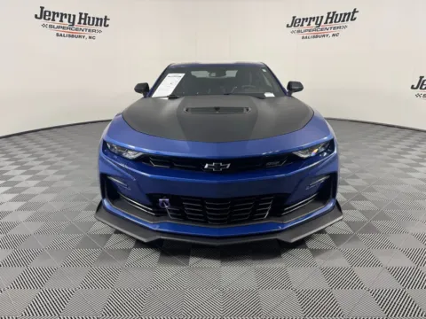 More photos of 2020 Chevrolet Camaro 1SS 1LE Track Performance Package at Jerry Hunt Supercenter - Salisbury, NC