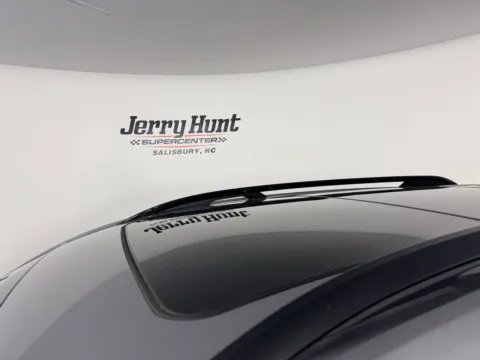 More photos of 2023 GMC Terrain SLT at Jerry Hunt Supercenter - Salisbury, NC