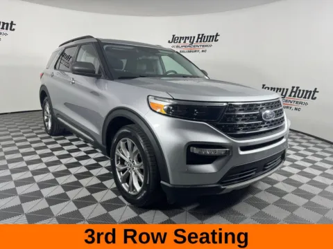 More photos of 2021 Ford Explorer XLT at Jerry Hunt Supercenter - Salisbury, NC