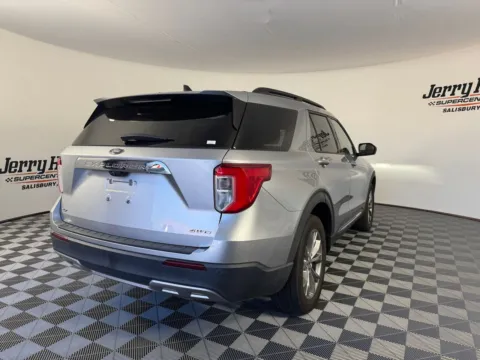 More photos of 2021 Ford Explorer XLT at Jerry Hunt Supercenter - Salisbury, NC