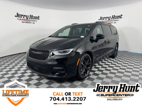 Black 2025 Chrysler Pacifica Limited for sale in Salisbury, NC