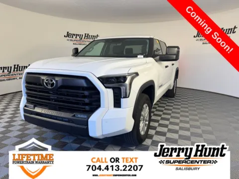 White 2022 Toyota Tundra SR5 for sale in Salisbury, NC