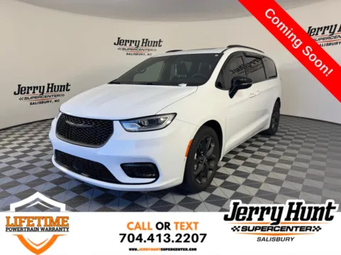 White 2024 Chrysler Pacifica Limited for sale in Salisbury, NC