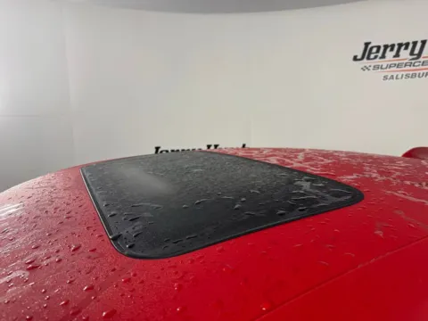 More photos of 2022 Honda Civic Si at Jerry Hunt Supercenter - Salisbury, NC