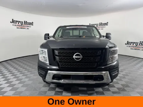 More photos of 2024 Nissan Titan SV at Jerry Hunt Supercenter - Salisbury, NC
