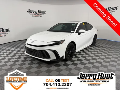 White 2025 Toyota Camry SE for sale in Salisbury, NC