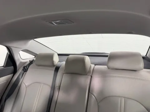 More photos of 2019 Hyundai Sonata Limited at Jerry Hunt Supercenter - Salisbury, NC