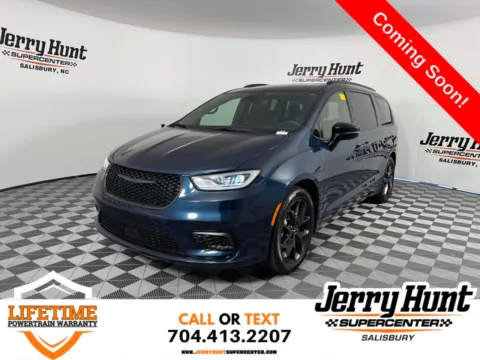 Blue 2025 Chrysler Pacifica Limited for sale in Salisbury, NC