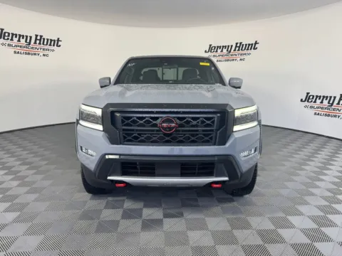 More photos of 2022 Nissan Frontier PRO-X at Jerry Hunt Supercenter - Salisbury, NC