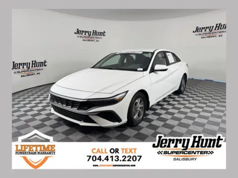 White 2024 Hyundai Elantra SE for sale in Salisbury, NC
