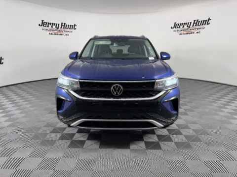 Another view of 2022 Volkswagen Taos 1.5T SE for sale in Salisbury, NC at Jerry Hunt Supercenter - Salisbury