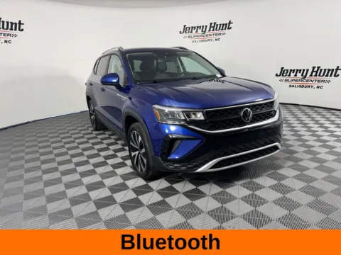 More photos of 2022 Volkswagen Taos 1.5T SE at Jerry Hunt Supercenter - Salisbury, NC