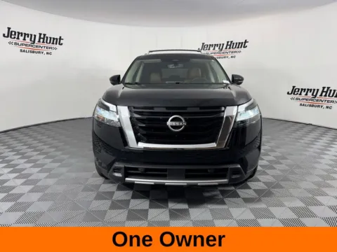 More photos of 2024 Nissan Pathfinder Platinum at Jerry Hunt Supercenter - Salisbury, NC