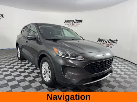 More photos of 2020 Ford Escape SE at Jerry Hunt Supercenter - Salisbury, NC