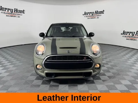 More photos of 2019 MINI Cooper S Signature at Jerry Hunt Supercenter - Salisbury, NC