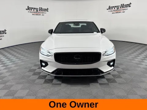 More photos of 2024 Volvo S60 B5 Plus Black Edition at Jerry Hunt Supercenter - Salisbury, NC