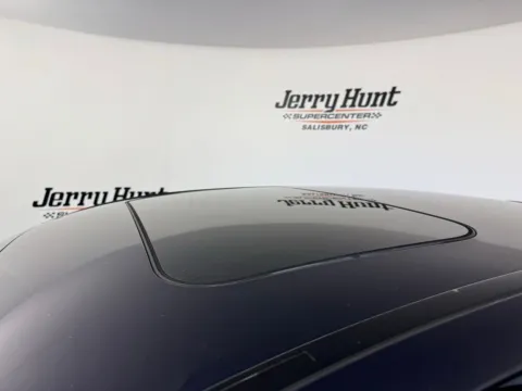 More photos of 2017 Mercedes-Benz E-Class E 300 at Jerry Hunt Supercenter - Salisbury, NC