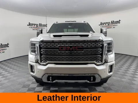 More photos of 2022 GMC Sierra 2500HD Denali at Jerry Hunt Supercenter - Salisbury, NC