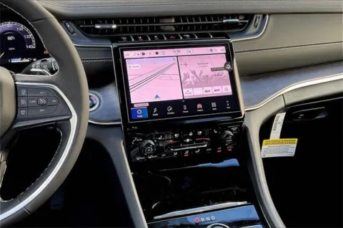 More photos of 2025 Jeep Grand Cherokee Limited 4x4 at I-10 Chrysler Dodge Jeep Ram, CA