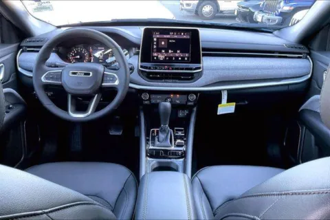 More photos of 2026 Jeep Compass Latitude at I-10 Chrysler Dodge Jeep Ram, CA