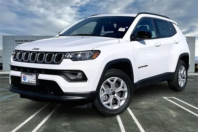 White 2026 Jeep Compass Latitude Altitude 4x4 for sale in Indio, CA
