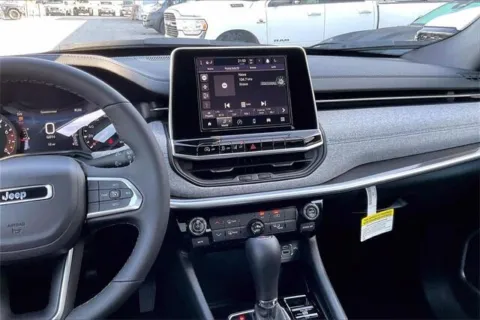 More photos of 2026 Jeep Compass Latitude Altitude 4x4 at I-10 Chrysler Dodge Jeep Ram, CA