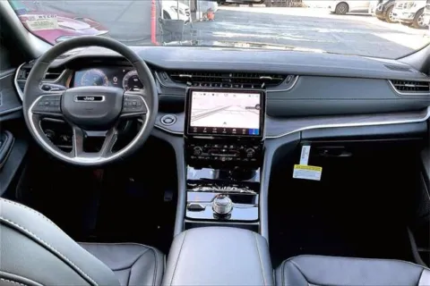 More photos of 2025 Jeep Grand Cherokee Limited 4x4 at I-10 Chrysler Dodge Jeep Ram, CA