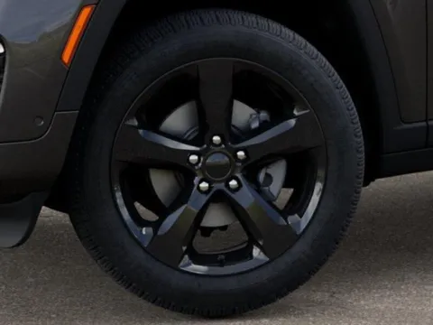 More photos of 2025 Jeep Grand Cherokee Limited 4x4 at I-10 Chrysler Dodge Jeep Ram, CA