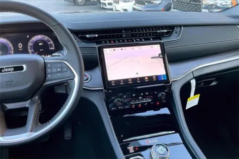 More photos of 2025 Jeep Grand Cherokee Limited 4x4 at I-10 Chrysler Dodge Jeep Ram, CA