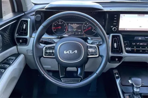 More photos of 2022 Kia Sorento S at I-10 Chrysler Dodge Jeep Ram, CA