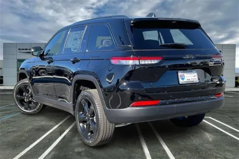 Photos of 2025 Jeep Grand Cherokee Limited 4x4 for sale in Indio, CA at I-10 Chrysler Dodge Jeep Ram