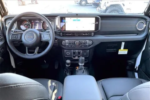 More photos of 2025 Jeep Gladiator High Tide at I-10 Chrysler Dodge Jeep Ram, CA