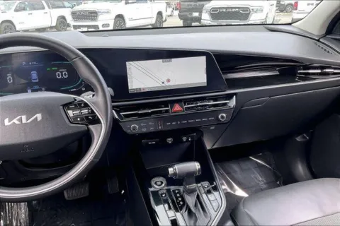 More photos of 2023 Kia Niro EX at I-10 Chrysler Dodge Jeep Ram, CA