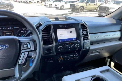 More photos of 2021 Ford Super Duty F-450 DRW XLT at I-10 Chrysler Dodge Jeep Ram, CA