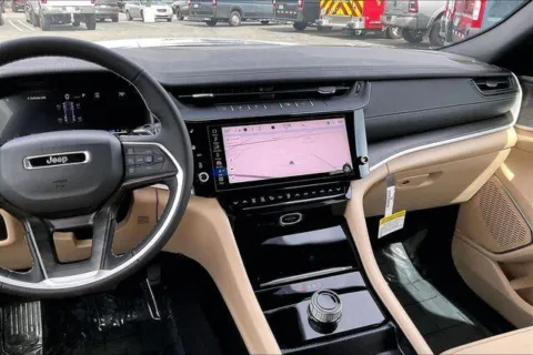 More photos of 2026 Jeep Grand Cherokee Limited 4x2 at I-10 Chrysler Dodge Jeep Ram, CA