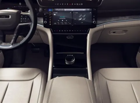 More photos of 2026 Jeep Grand Cherokee Limited 4x2 at I-10 Chrysler Dodge Jeep Ram, CA