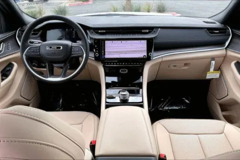 More photos of 2026 Jeep Grand Cherokee Limited 4x4 at I-10 Chrysler Dodge Jeep Ram, CA